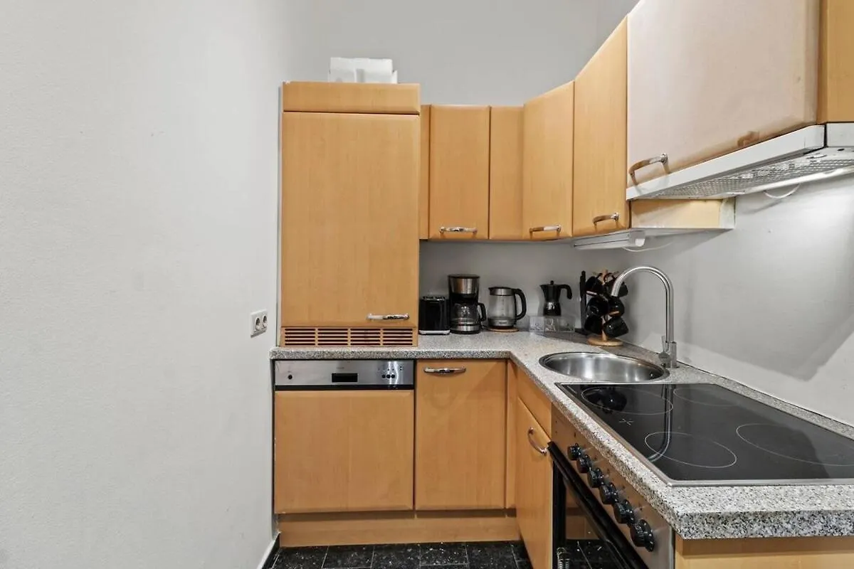 For Big Groups I Wifi I 5 Min To Subway Apartamento Viena 0*,